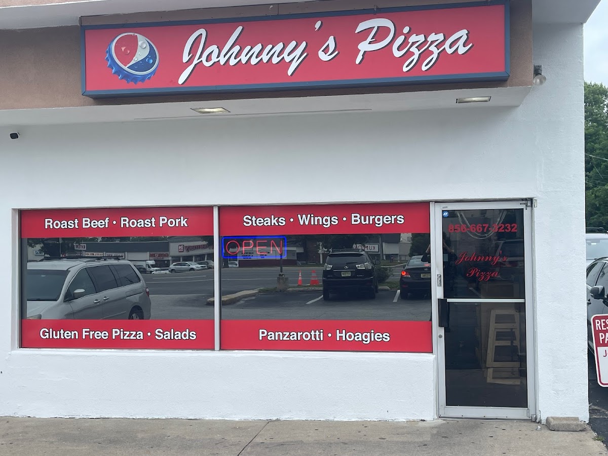 Johnny's Pizza